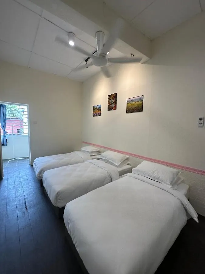 22A Hostel George Town