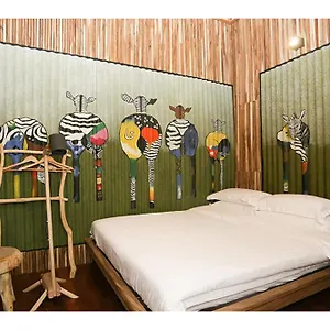 the-happy-8-retreat-old-town.ipoh-hotel.com/